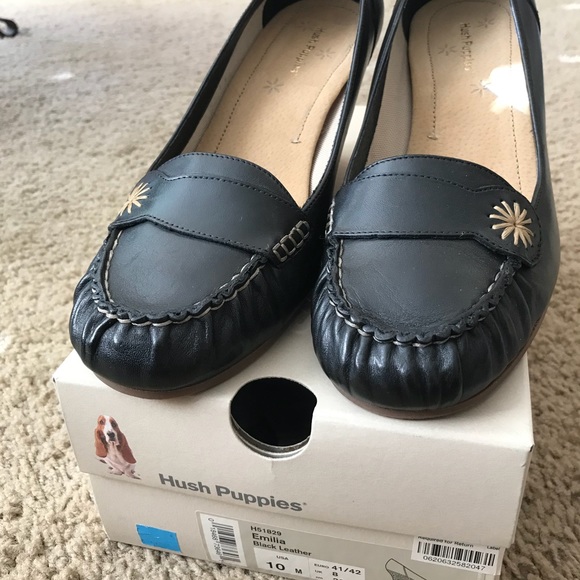 Black Wedge Hush Puppies - Picture 2 of 3